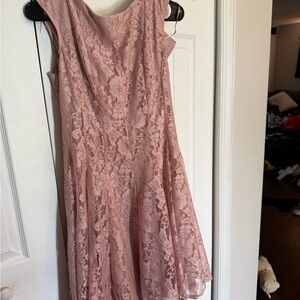 Elegant Pink Lace Dress